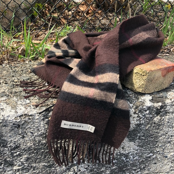 Burberry scarf dark Chocolate brown 100% cashmere - Picture 3 of 6